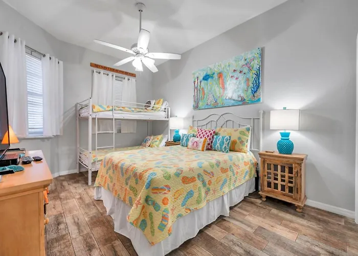 Harborview Grande Unit 207 * Clearwater Beach